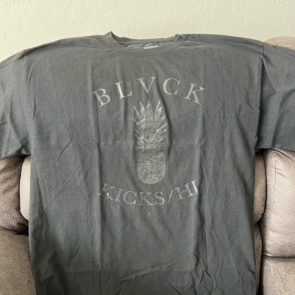 Black Scale X Kicks/HI Pineapple Tee